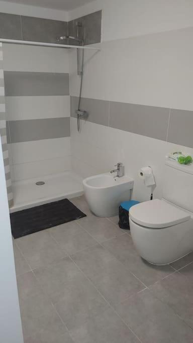 Loft Surf & Playa El Medano Con Wifi Luminoso Ideal Con Mascotas מראה חיצוני תמונה