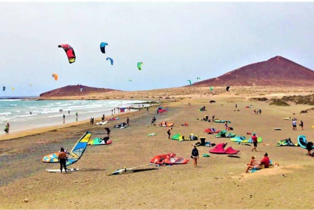 Loft Surf & Playa El Medano Con Wifi Luminoso Ideal Con Mascotas מראה חיצוני תמונה